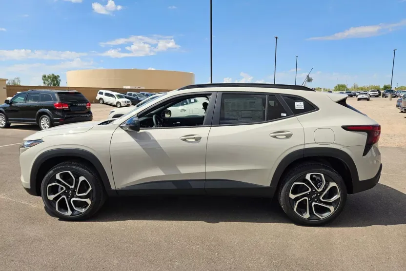 2026 Chevrolet Trax photo 1