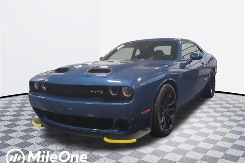 2023 Dodge Challenger SRT8 Hellcat photo 1