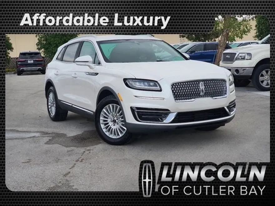 2019 Lincoln Nautilus Standard photo 1