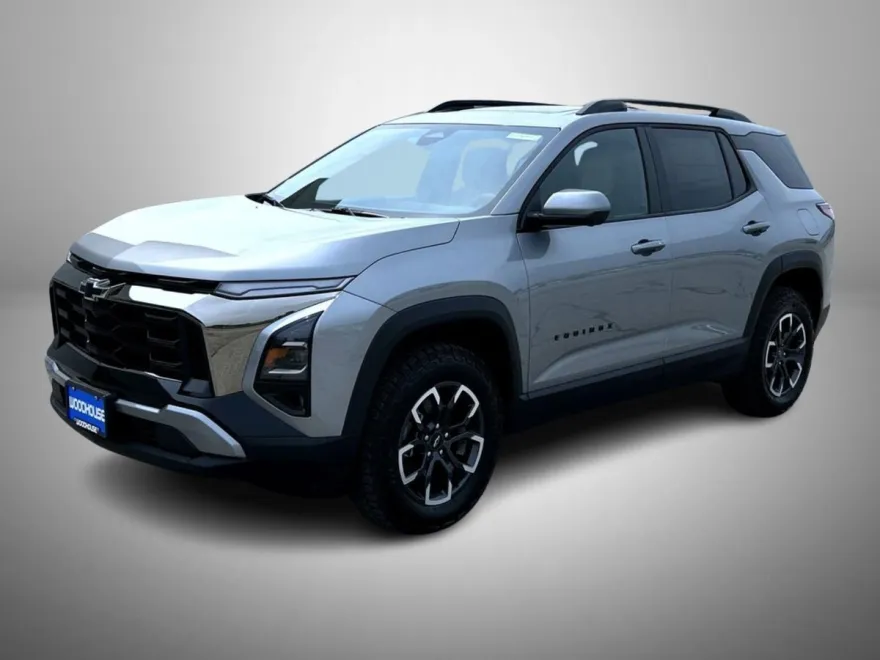 2026 Chevrolet Equinox ACTIV photo 1
