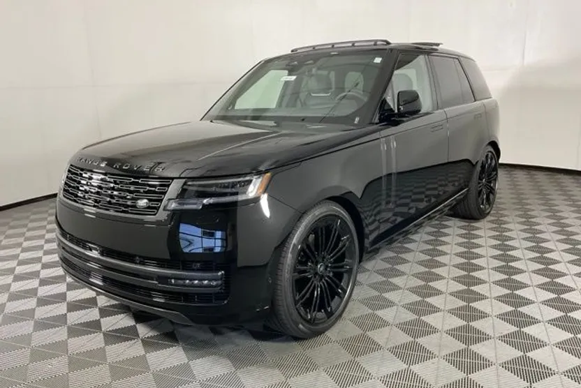 2025 Land Rover Range Rover SE photo 1