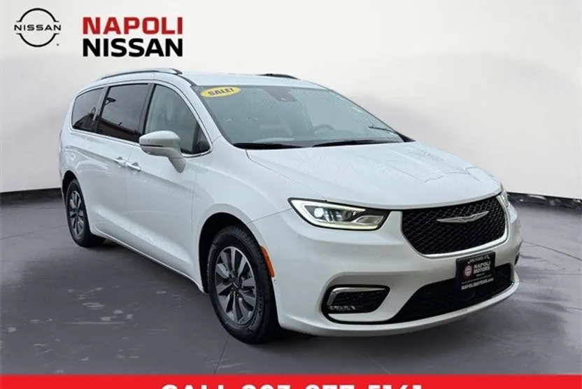 2021 Chrysler Pacifica Hybrid Touring L photo 1