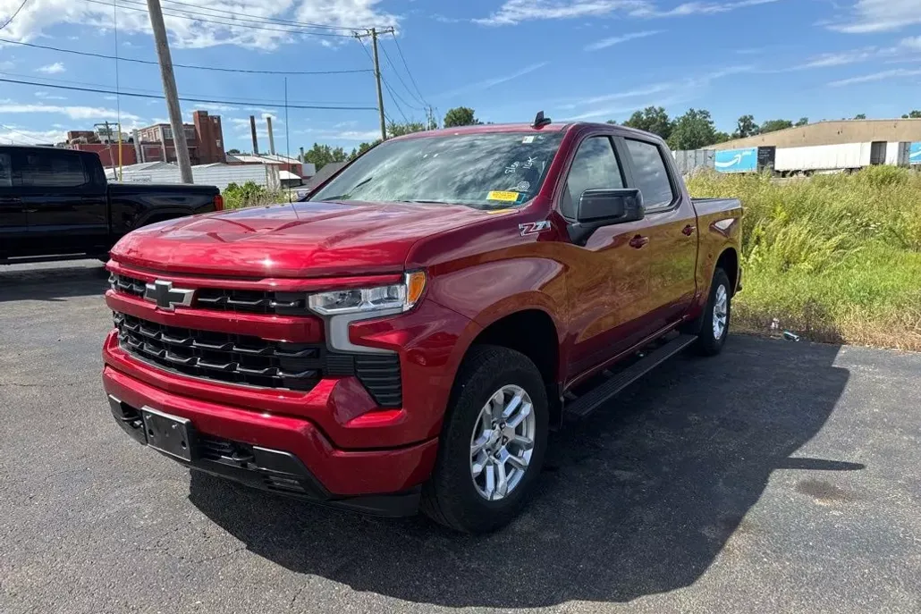 2024 Chevrolet Silverado 1500 RST photo 1