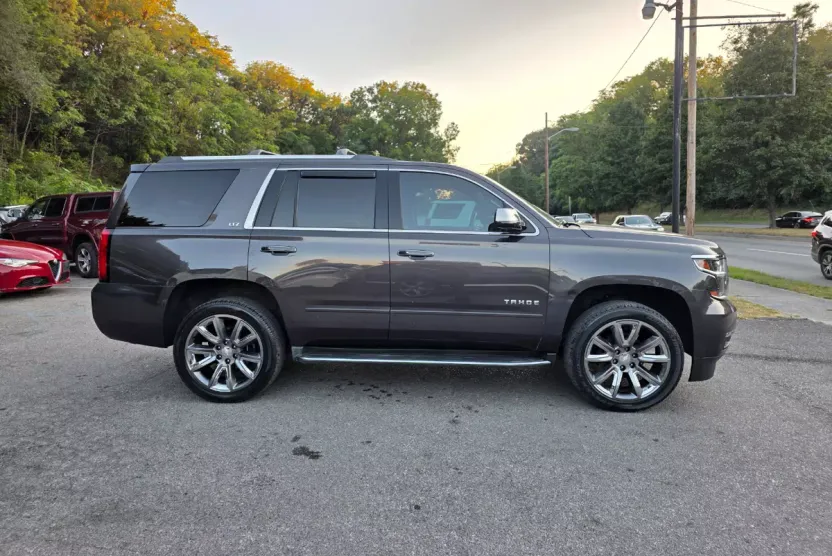 2015 Chevrolet Tahoe LTZ photo 1