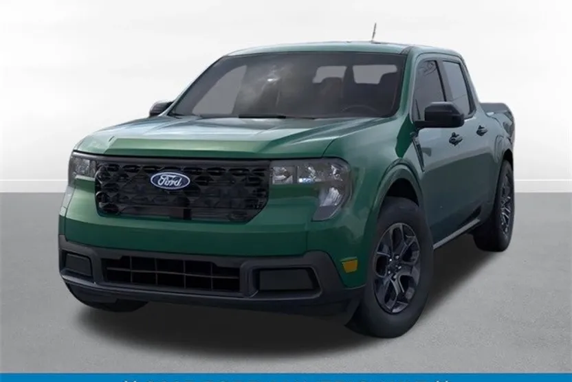 2025 Ford Maverick XLT photo 1