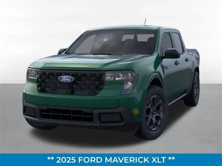 2025 Ford Maverick XLT photo 1