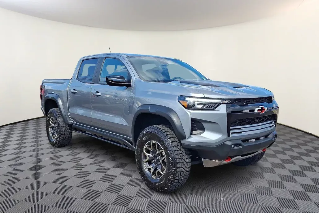 2024 Chevrolet Colorado ZR2 photo 1
