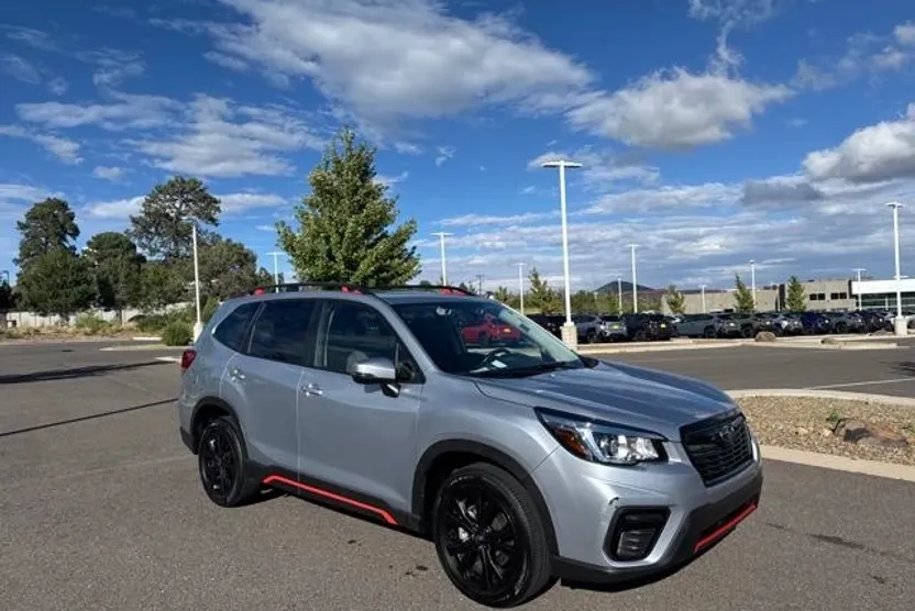 2020 Subaru Forester Sport photo 1