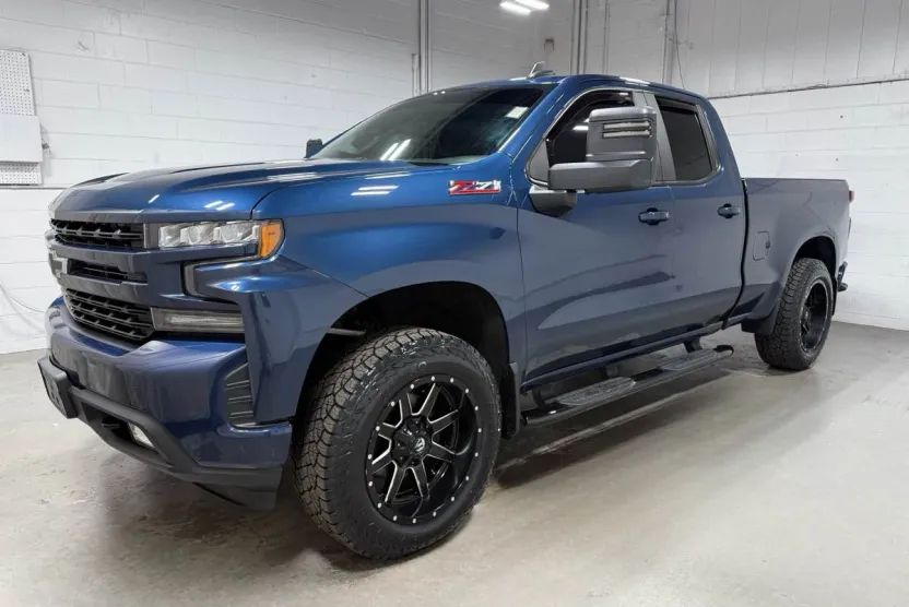 2019 Chevrolet Silverado 1500 RST photo 1