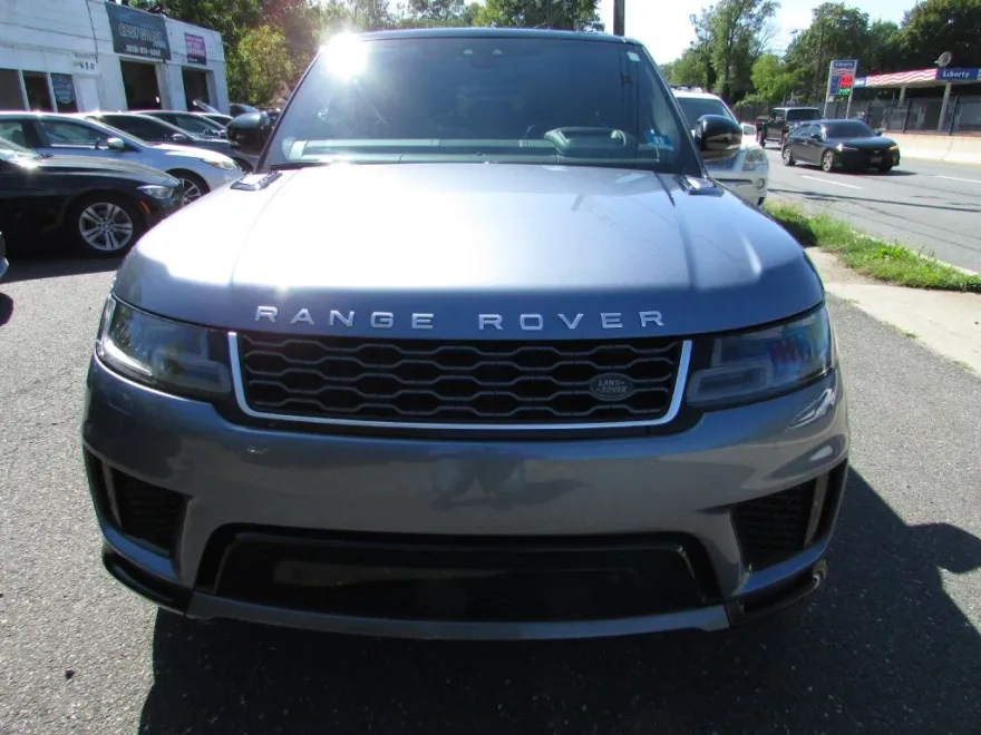 2020 Land Rover Range Rover Sport HSE photo 1