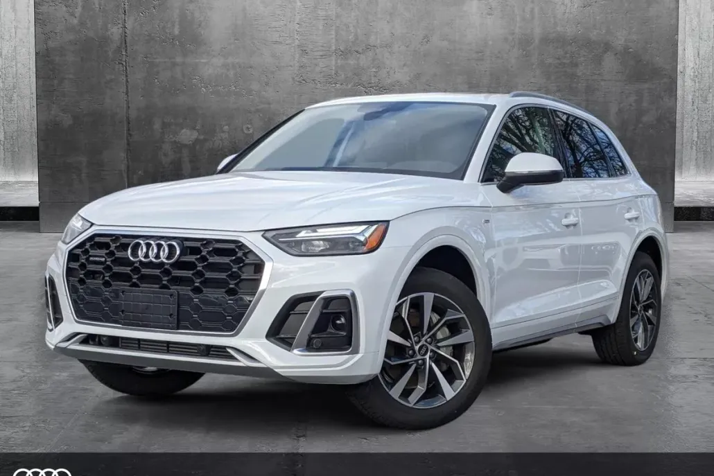 2025 Audi Q5 Premium photo 1