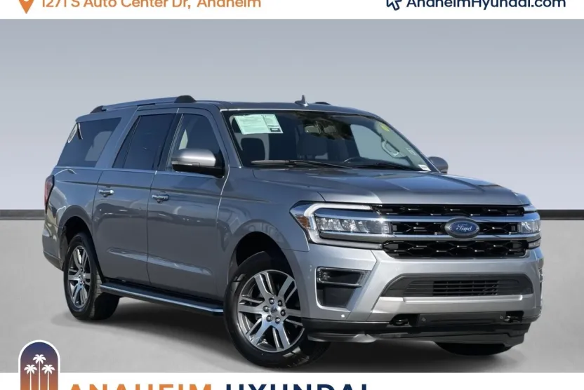 2023 Ford Expedition MAX Limited photo 1