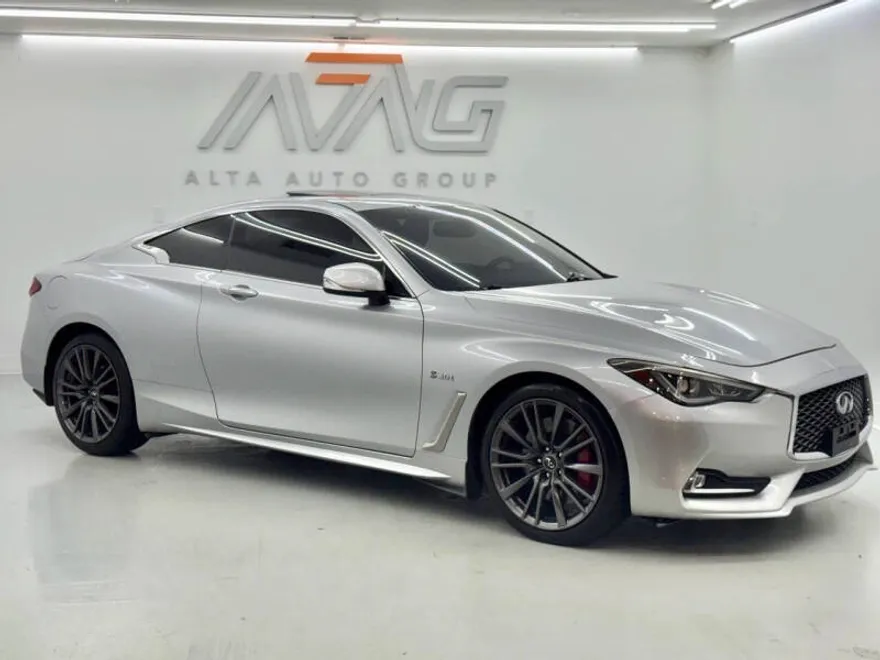 2017 Infiniti Q60 Red Sport 400 photo 1