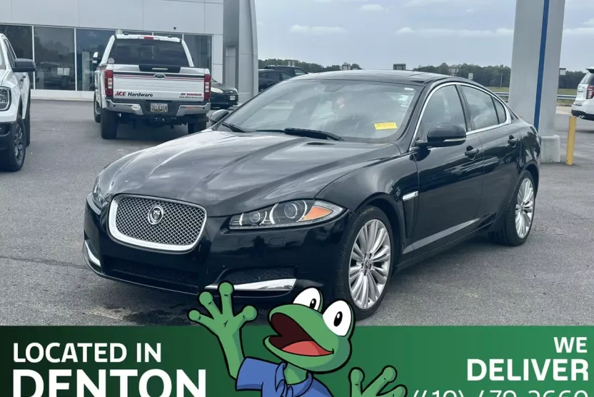 2012 Jaguar XF Portfolio photo 1