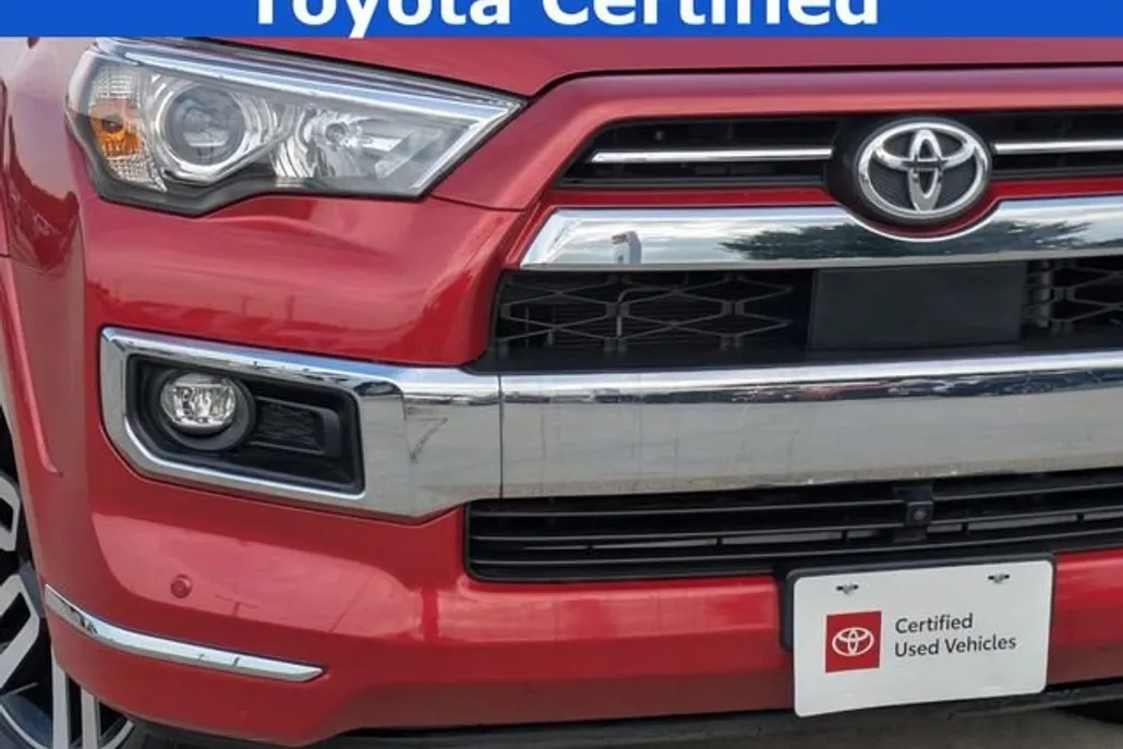 2023 Toyota 4Runner Limited photo 1