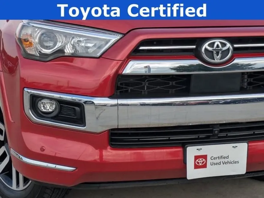 2023 Toyota 4Runner Limited photo 1