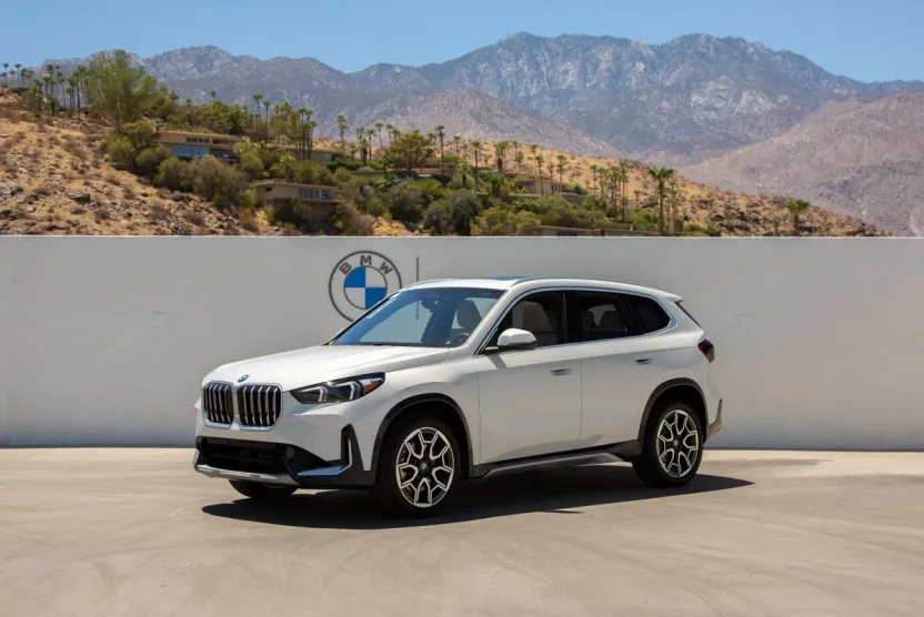 2025 Bmw X1 XDrive28i photo 1