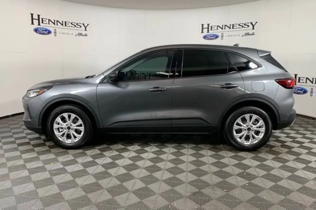 2025 Ford Escape Active photo 1