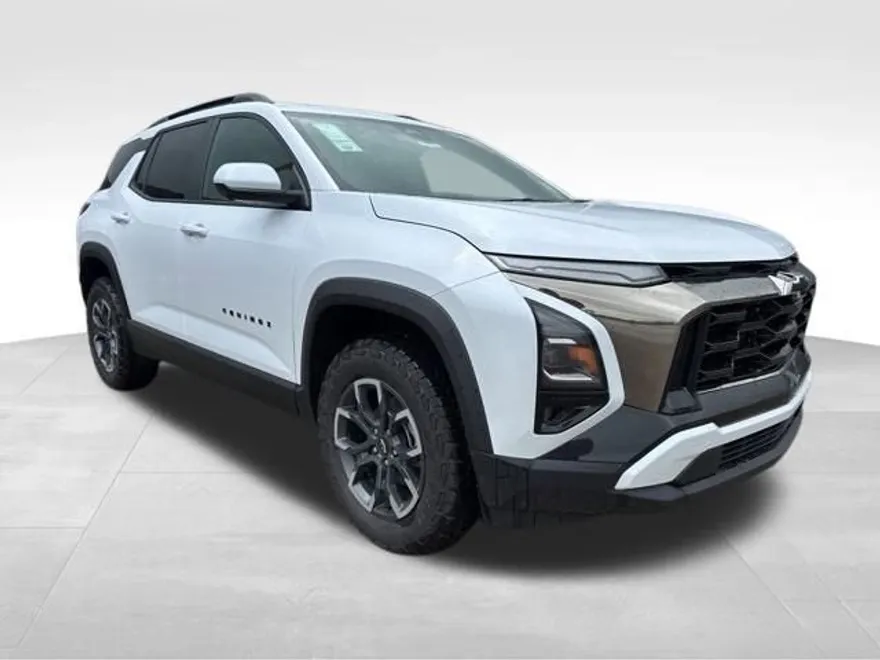 2026 Chevrolet Equinox ACTIV photo 1