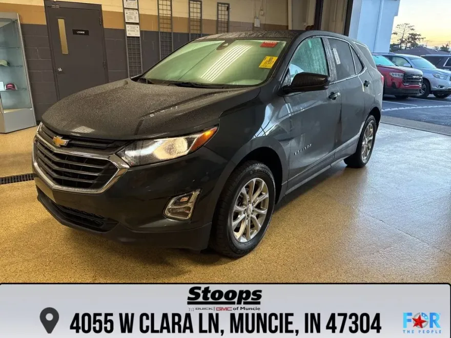 2021 Chevrolet Equinox LS photo 1