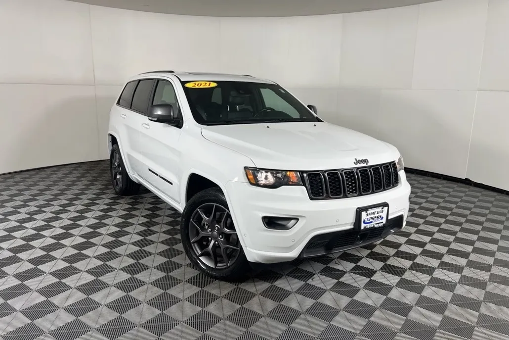 2021 Jeep Grand Cherokee Limited photo 1