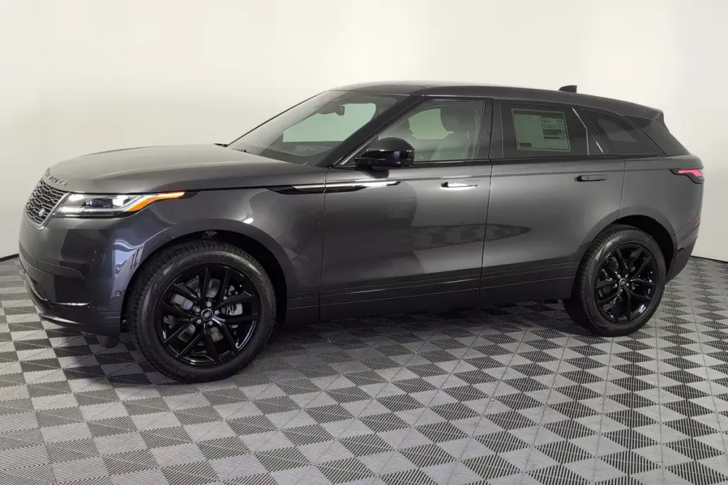 2026 Land Rover Range Rover Velar S photo 1
