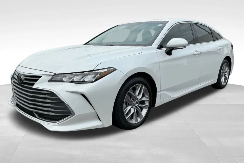 2019 Toyota Avalon XLE XSE Touring Limited photo 1