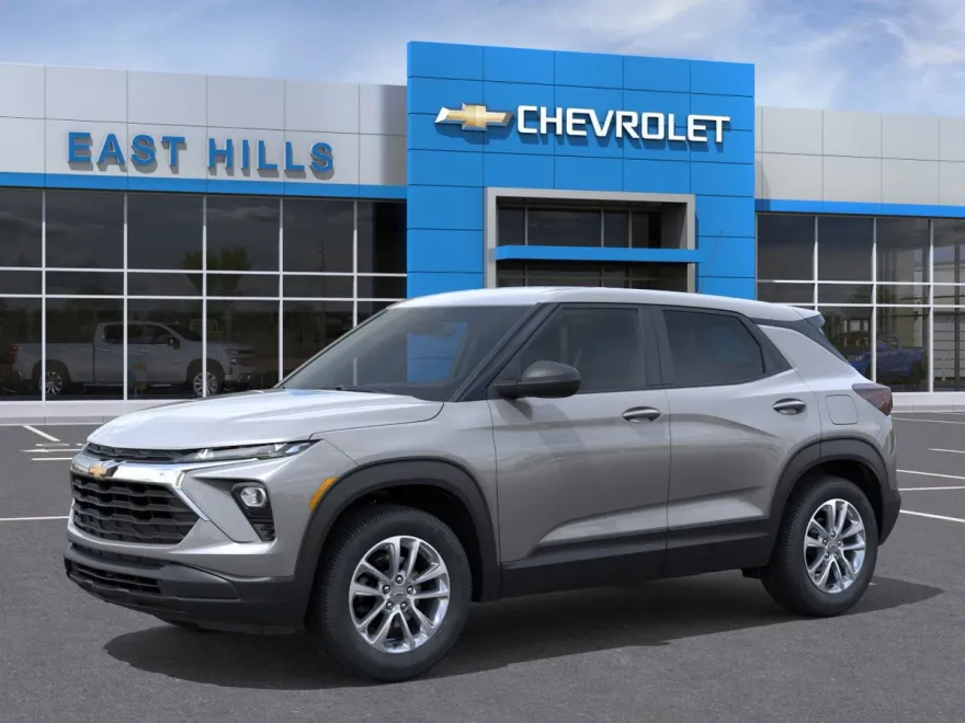 2026 Chevrolet Trailblazer LS photo 1