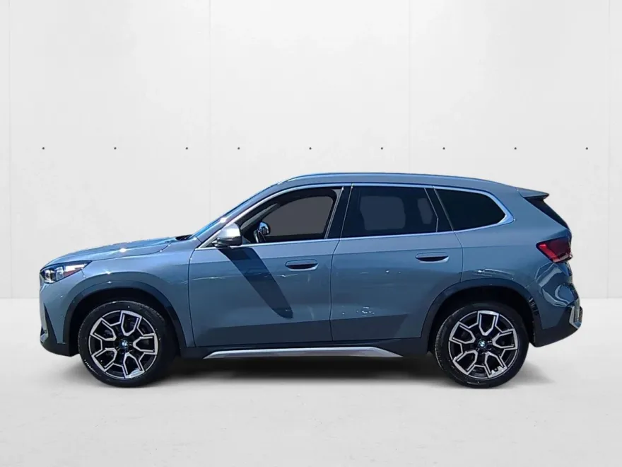 2023 Bmw X1 XDrive28i photo 1