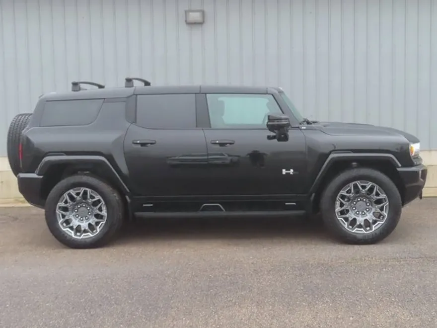 2025 Gmc Hummer EV SUV photo 1