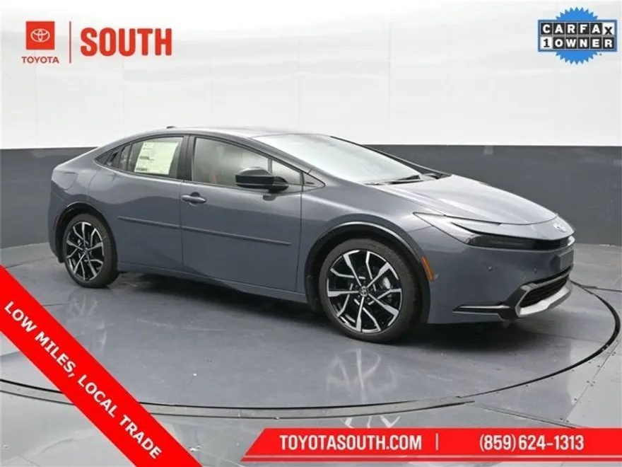 2024 Toyota Prius Prime XSE Premium photo 1