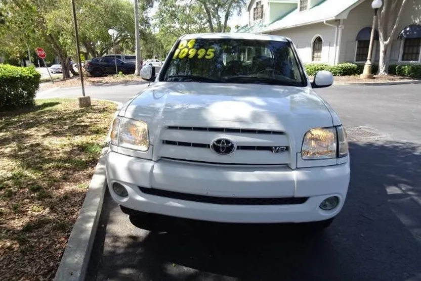 2004 Toyota Tundra Limited photo 1