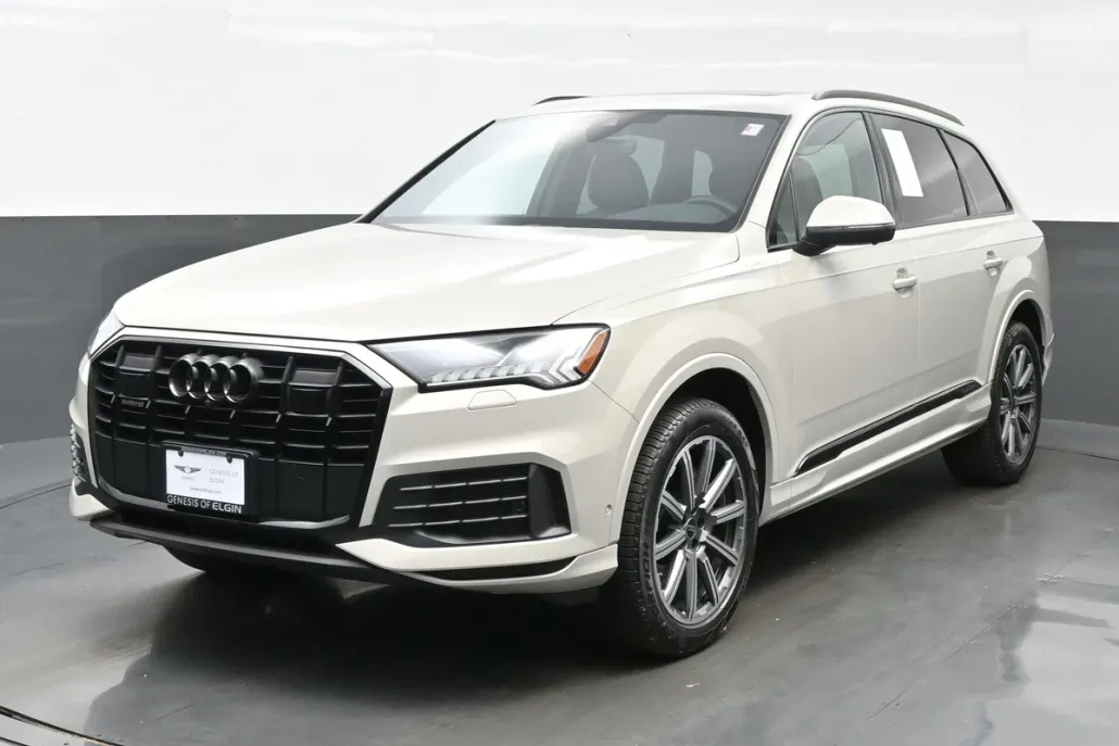 2023 Audi Q7 Premium Plus photo 1
