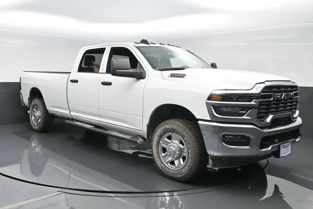 2026 Ram 2500 Tradesman photo 1