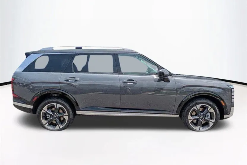 2026 Hyundai Palisade Limited photo 1