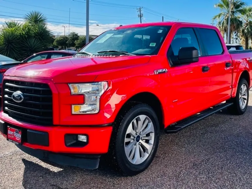2017 Ford F-150 XL photo 1