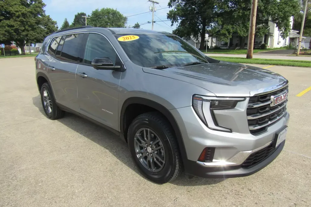 2025 Gmc Acadia Elevation photo 1