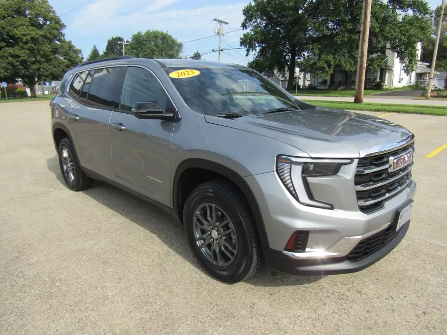 2025 Gmc Acadia Elevation photo 1