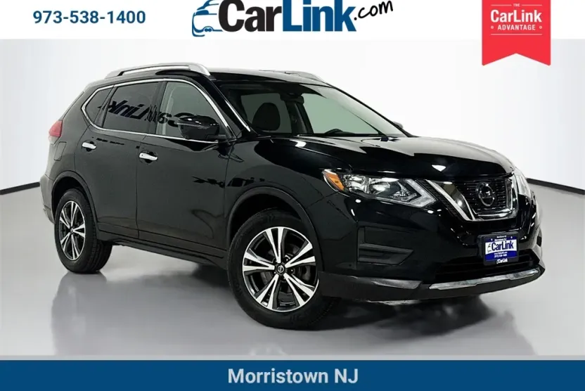 2019 Nissan Rogue SV photo 1