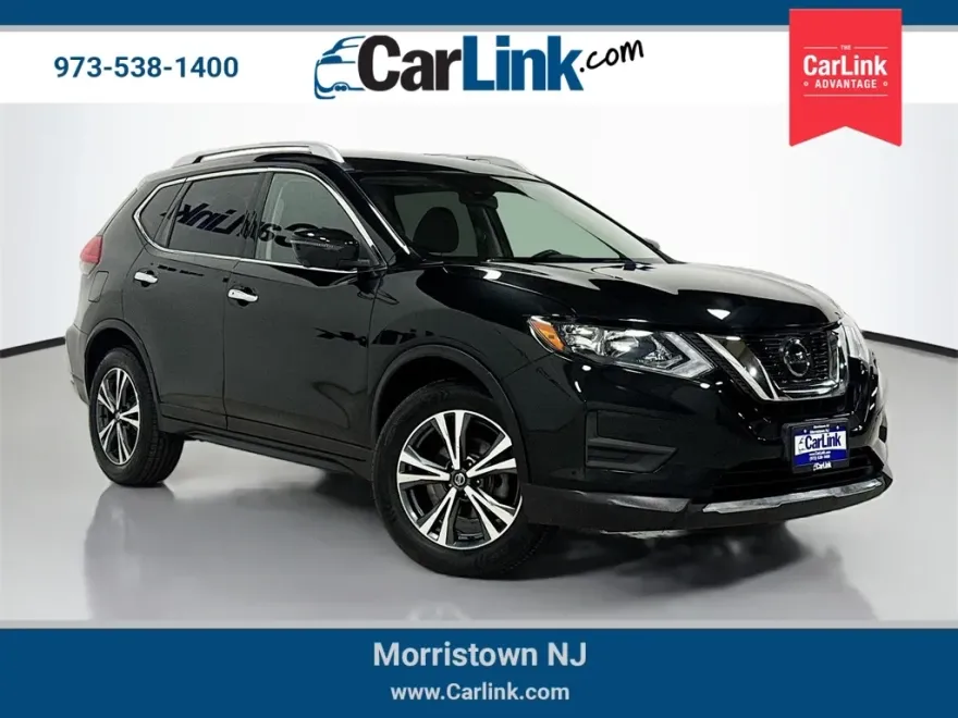 2019 Nissan Rogue SV photo 1