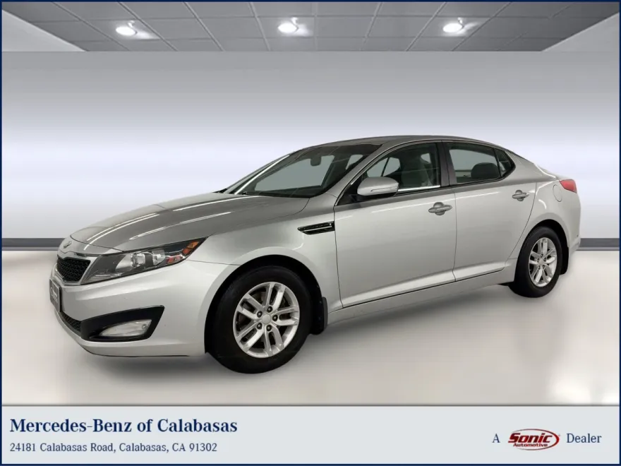 2013 Kia Optima LX photo 1