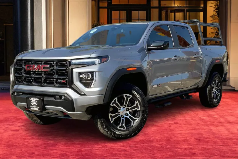 2024 Gmc Canyon AT4 photo 1