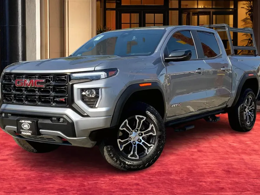 2024 Gmc Canyon AT4 photo 1