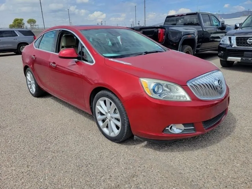 2017 Buick Verano Leather photo 1