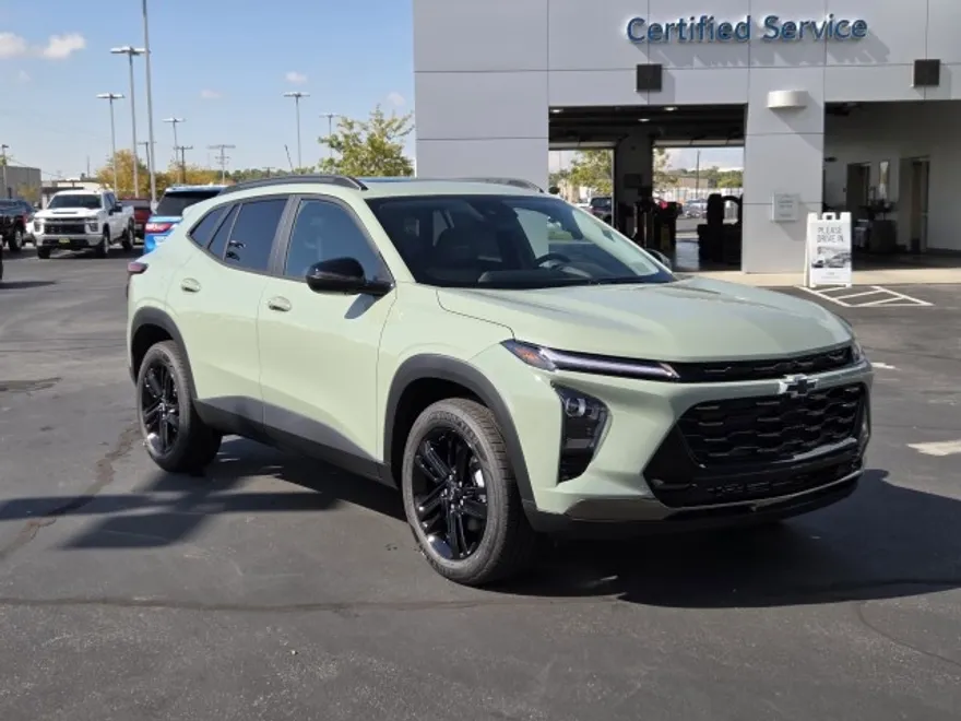 2026 Chevrolet Trax ACTIV photo 1