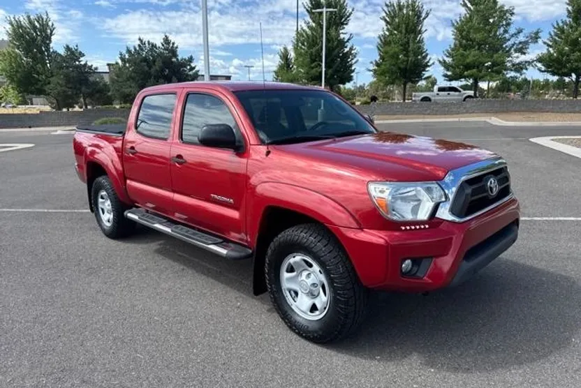 2015 Toyota Tacoma Base photo 1
