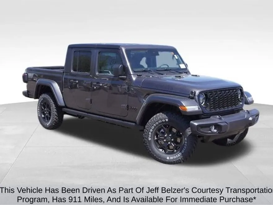 2025 Jeep Gladiator Willys photo 1