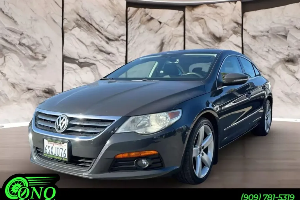2012 Volkswagen CC Lux photo 1