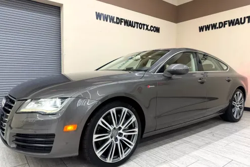 2013 Audi A7 3.0T Prestige photo 2