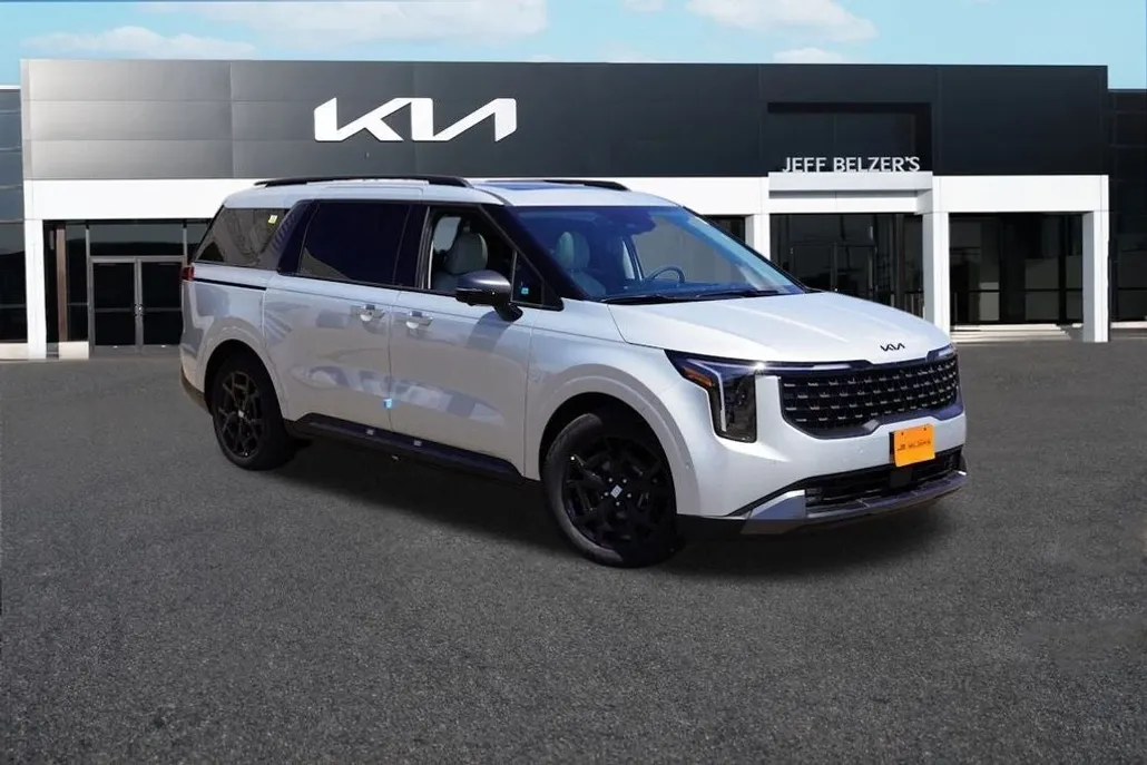 2026 Kia Carnival SX photo 1
